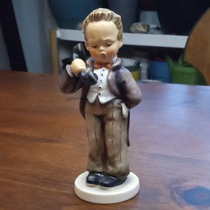 Antique/ Vintage German Hummel Figurine: Hello